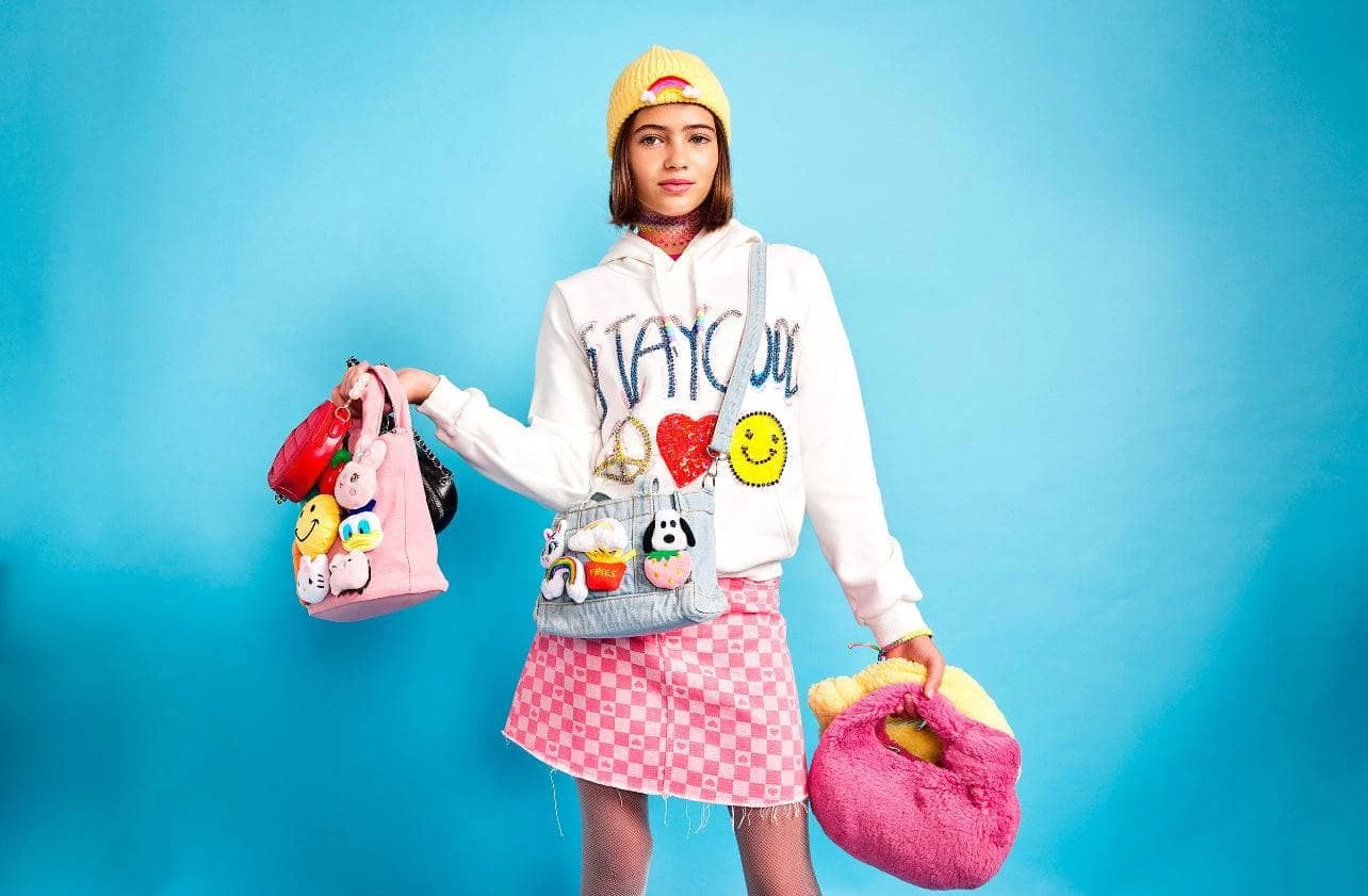 Fuzzy Lemon Purse 5 Fuzzy Lemon Purse - Image 3