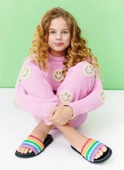 Women’s Pinky Fuzzy Smiley Emoji Set